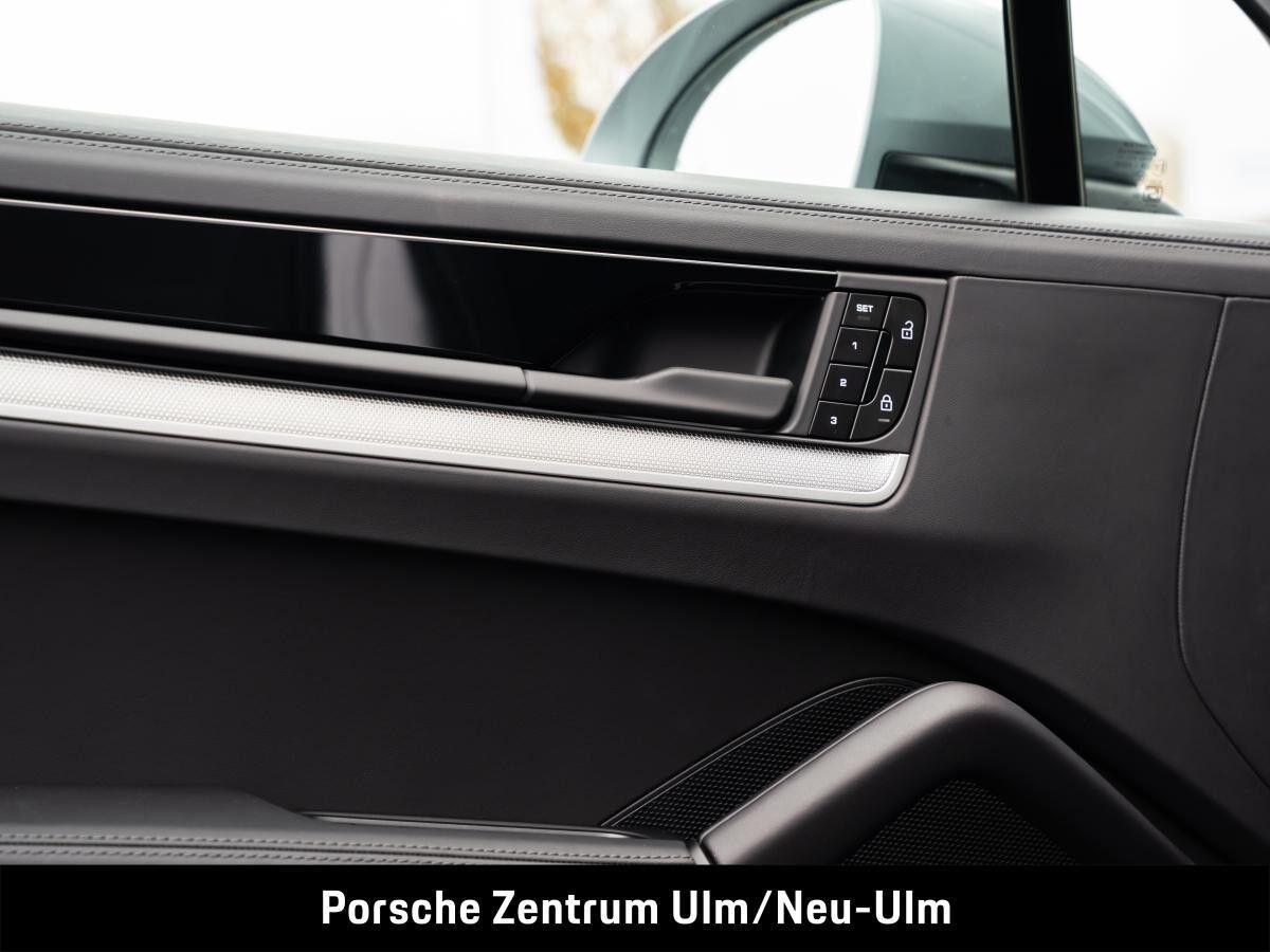 Porsche Cayenne Coupé *Standheizung*Luftfederung*SportDesign Paket*