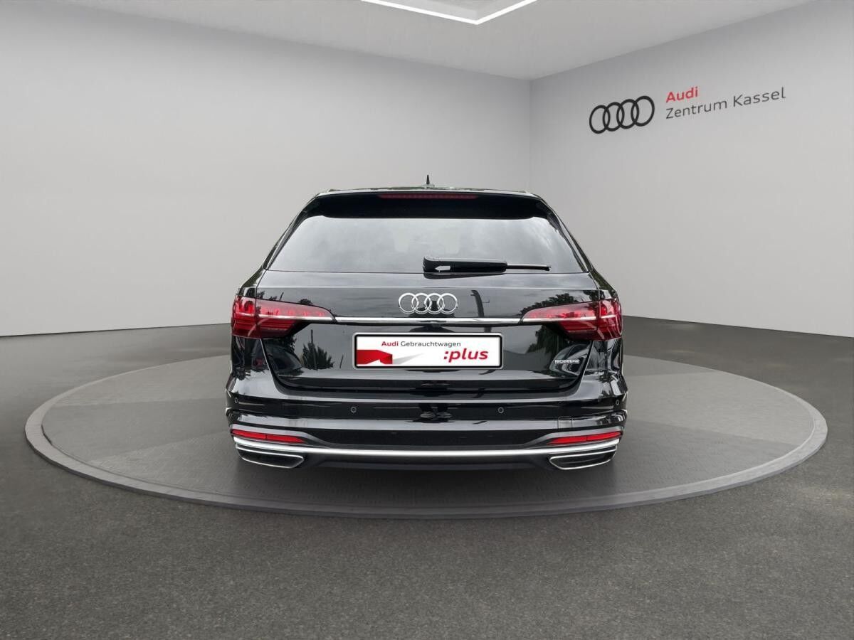 Audi A4 Avant 40 TDI qu. Matrix Navi Kamera Alcanatra Audi A4 Avant 40 TDI qu. Matrix Navi Kamera Alcanatra