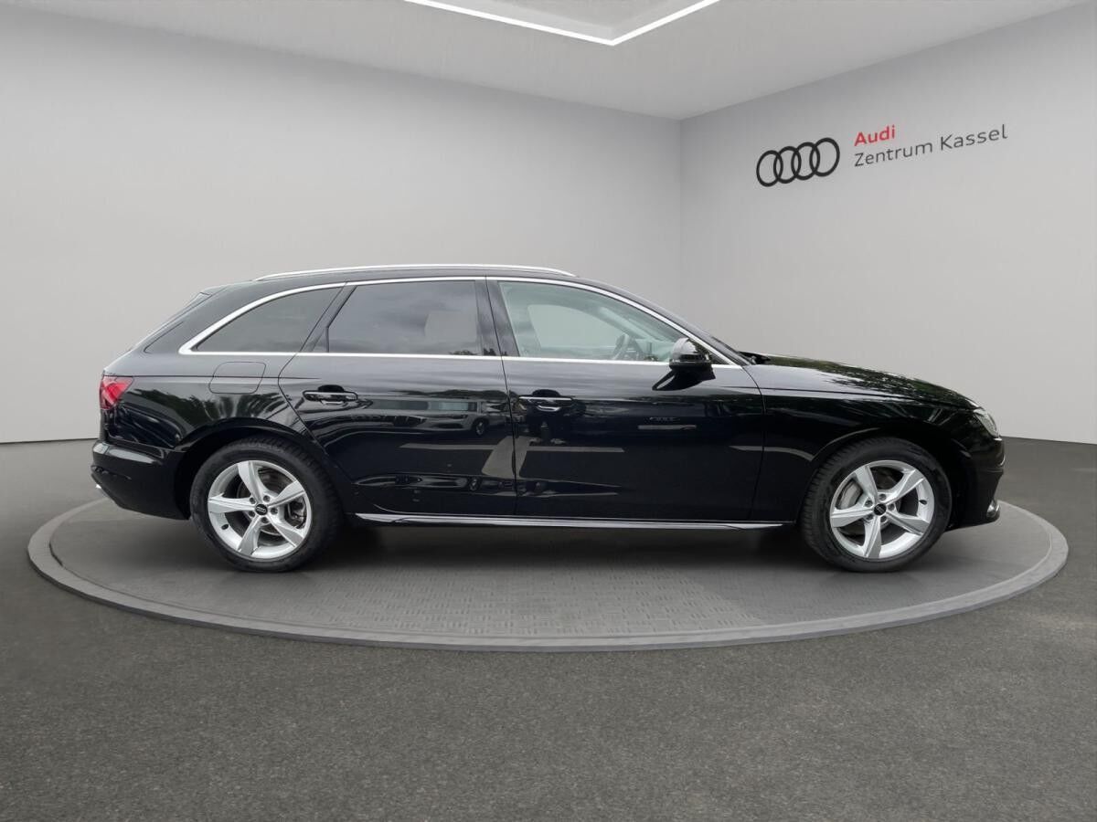 Audi A4 Avant 40 TDI qu. Matrix Navi Kamera Alcanatra Audi A4 Avant 40 TDI qu. Matrix Navi Kamera Alcanatra