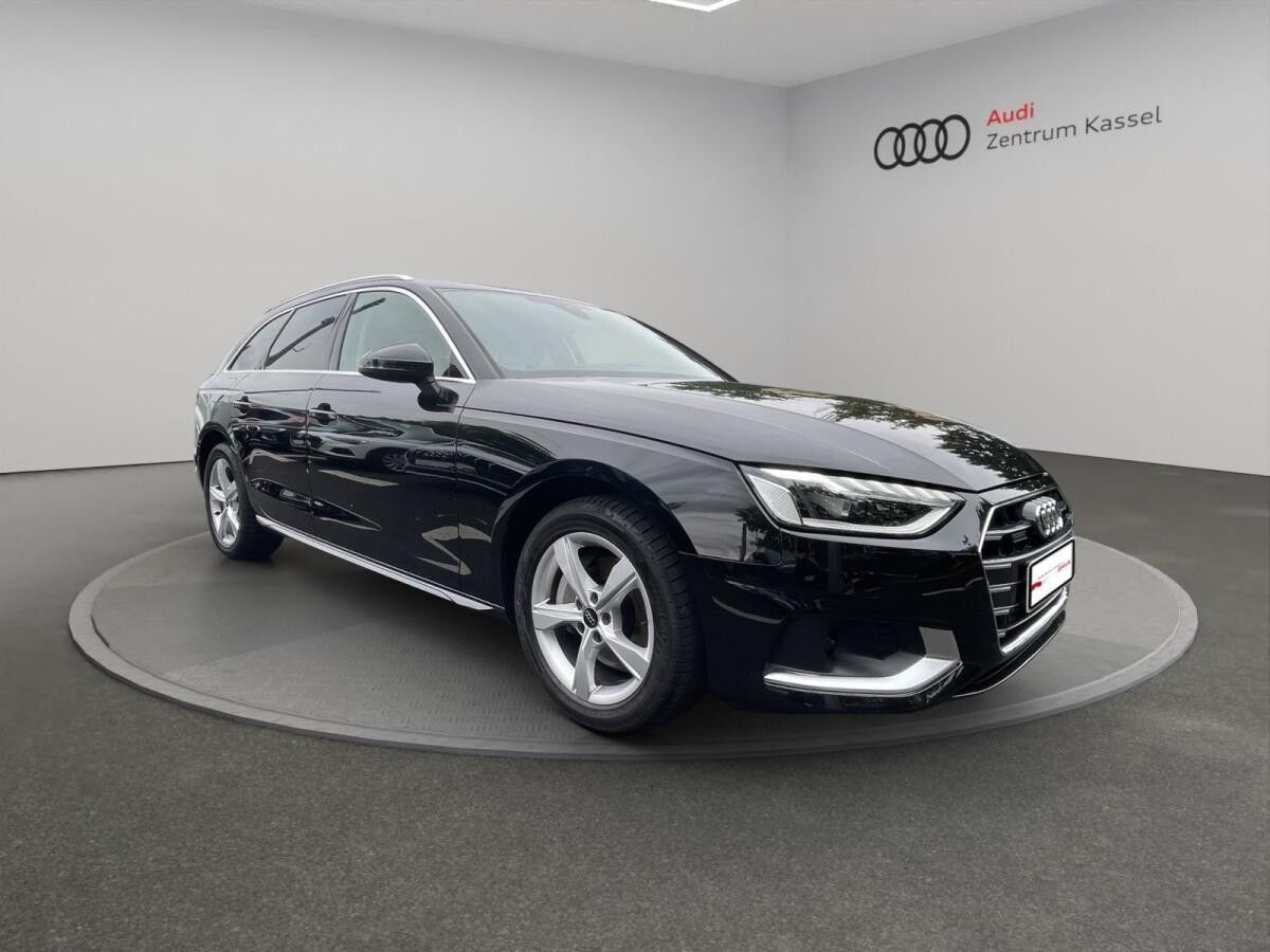 Audi A4 Avant 40 TDI qu. Matrix Navi Kamera Alcanatra Audi A4 Avant 40 TDI qu. Matrix Navi Kamera Alcanatra