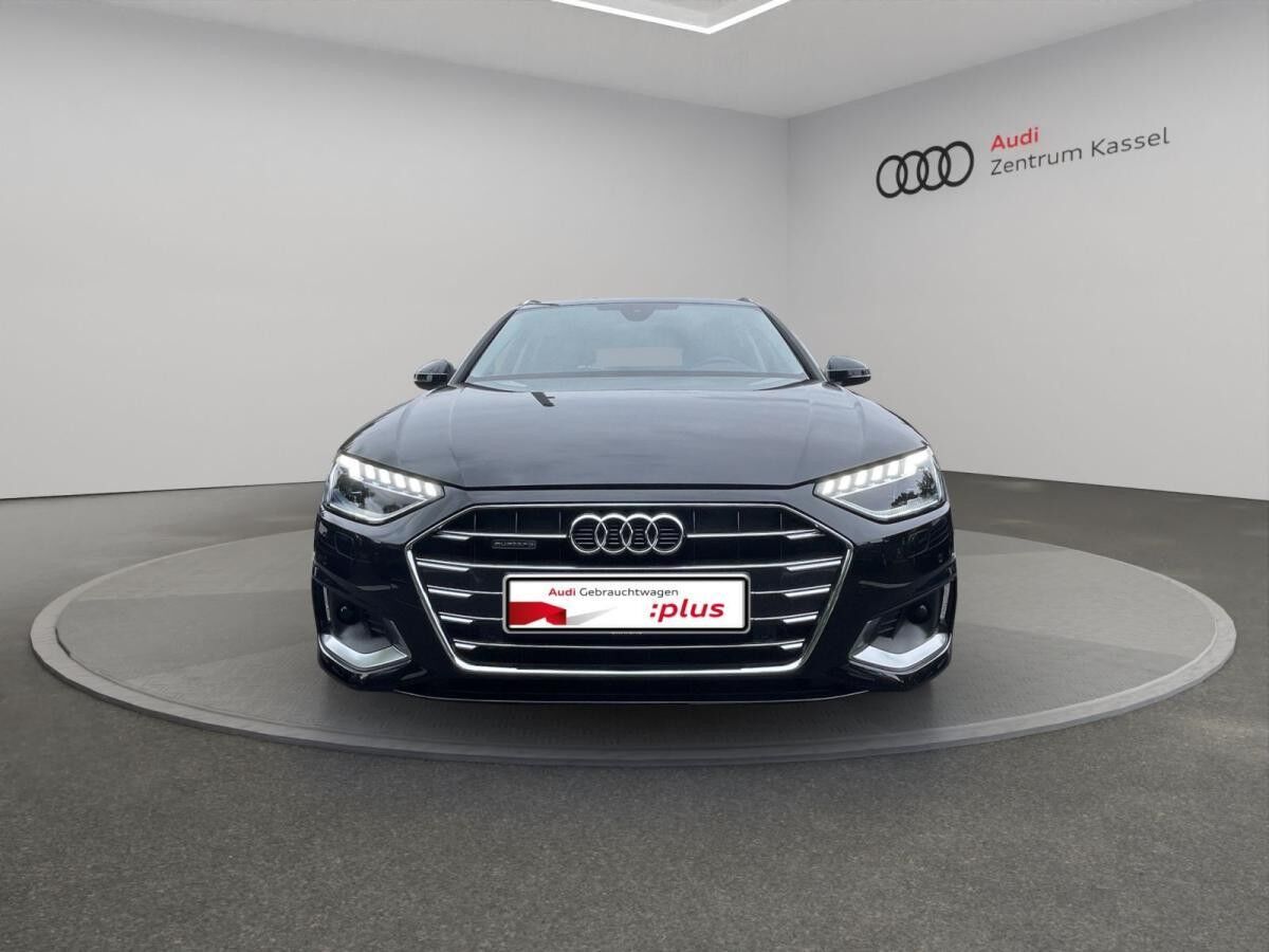 Audi A4 Avant 40 TDI qu. Matrix Navi Kamera Alcanatra Audi A4 Avant 40 TDI qu. Matrix Navi Kamera Alcanatra