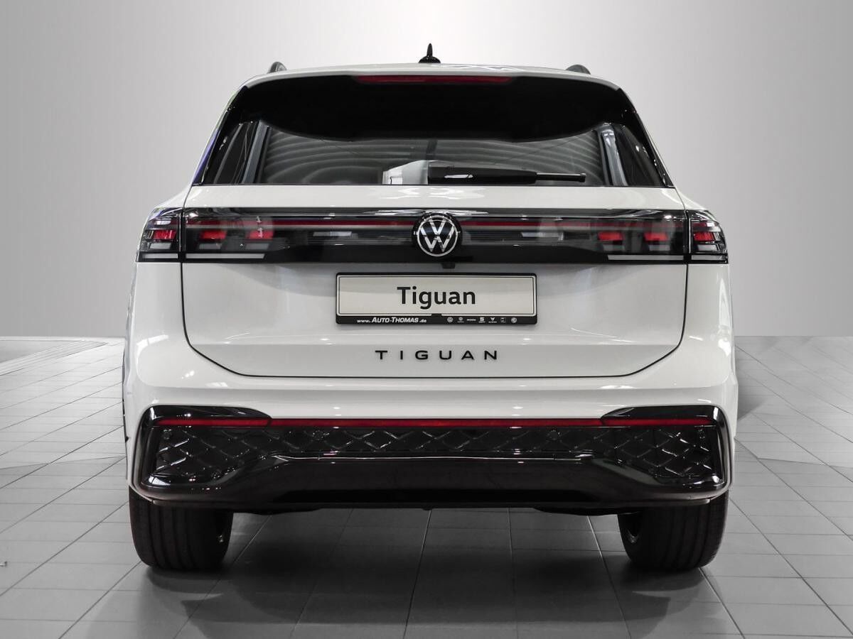 Volkswagen Tiguan 1.5 TSI eHybrid R-Line AHK Pano