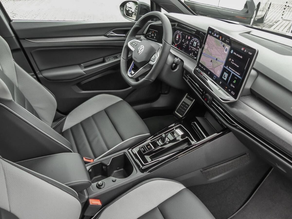 Volkswagen Golf 1.5 TSI eHybrid GTE DSG AHK Pano