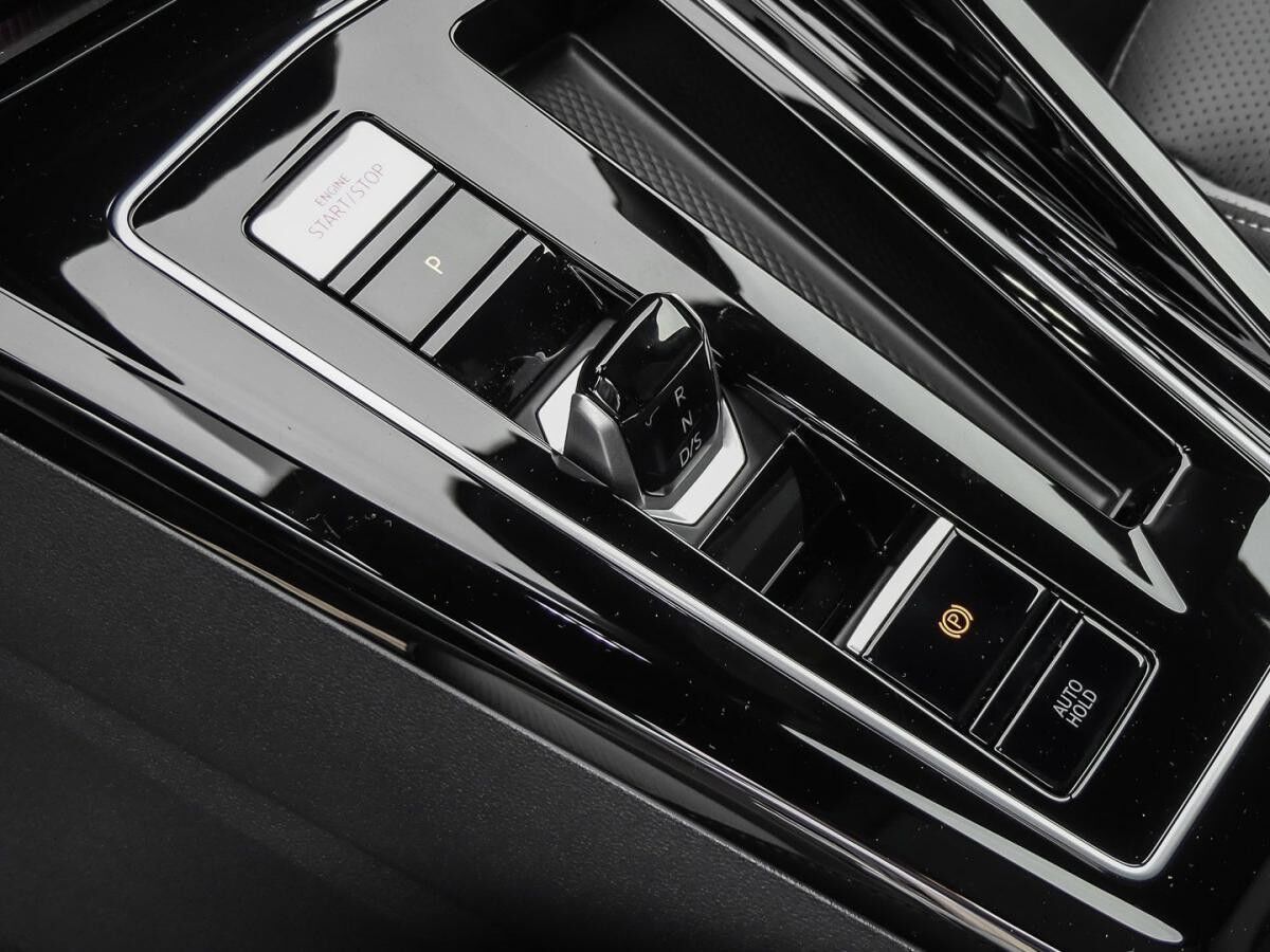 Volkswagen Golf 1.5 TSI eHybrid GTE DSG AHK Pano