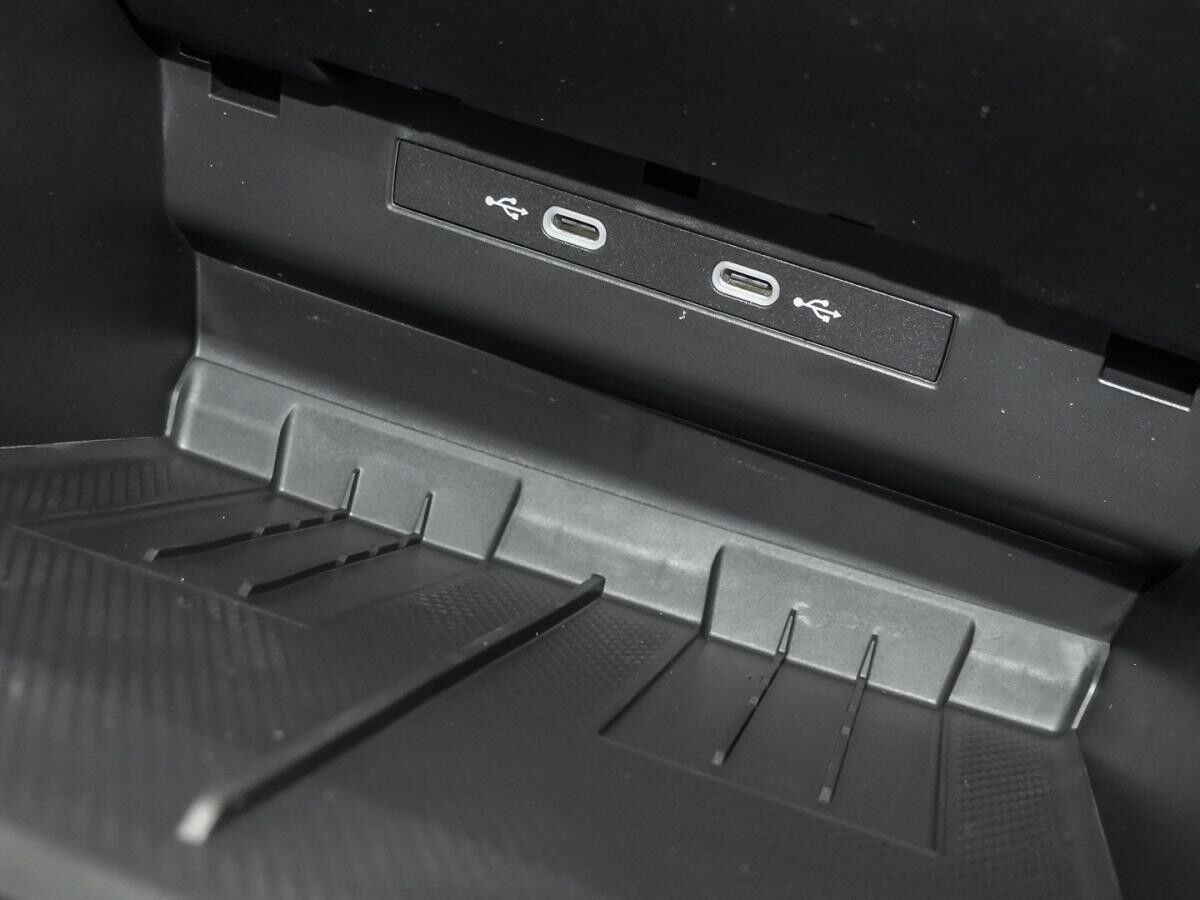 Volkswagen Tiguan 1.5 TSI eHybrid R-Line AHK Pano