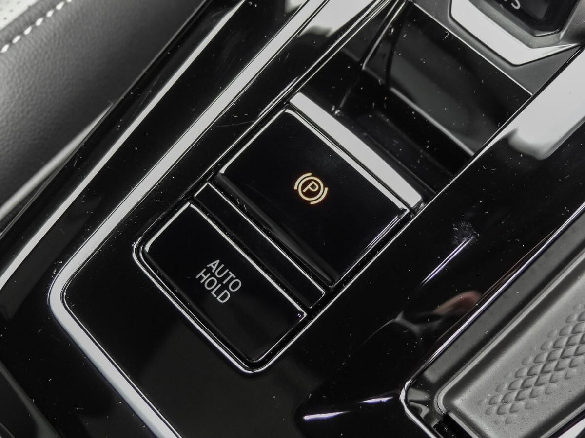 Volkswagen Golf 1.5 TSI eHybrid GTE DSG AHK Pano