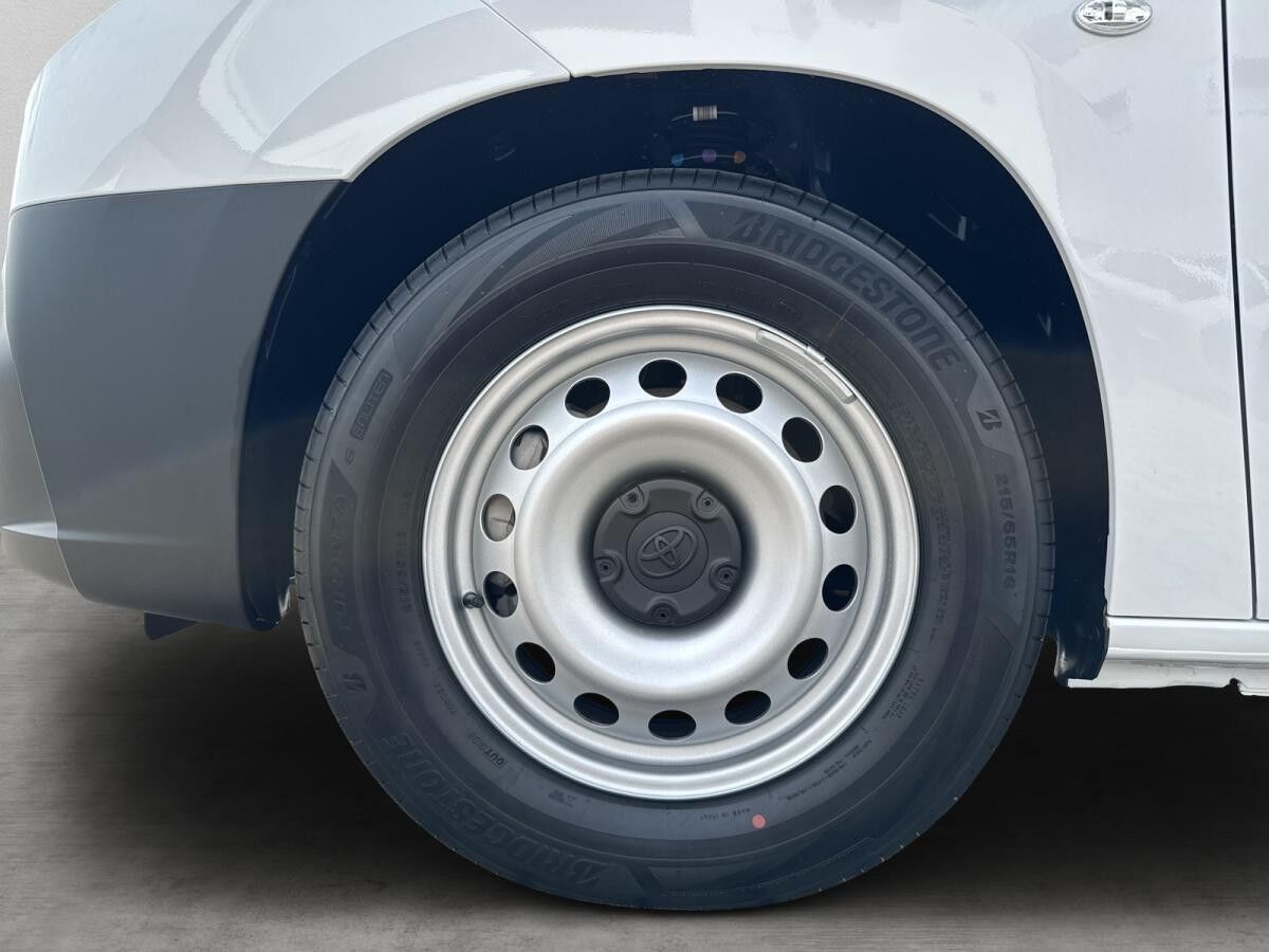 Toyota Proace City 📣  Sonderposten nur wenige Fahrzeuge verfügbar!  Electric L1 DUTY verblecht 4-türig 50 kWh