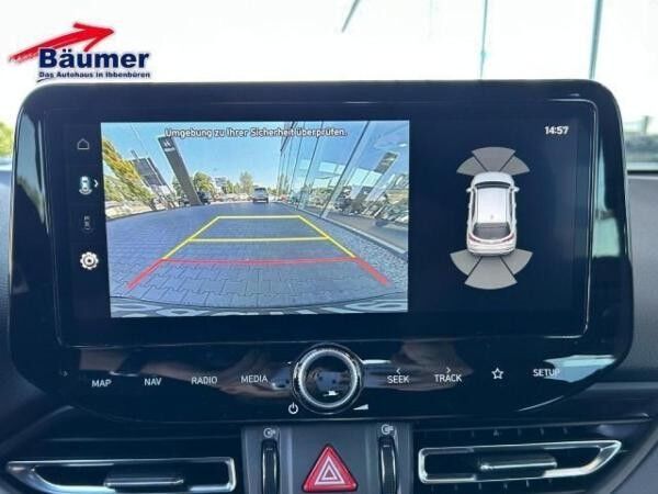 Hyundai i30 ** SONDERMODELL ADVANTAGE ** NAVI ** CAM ** WINTERPAKET **