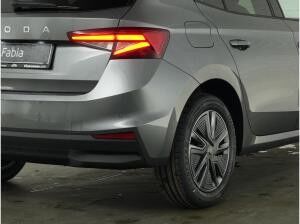 Skoda Fabia Tour 1.0 TSI DSG 🍂NOVEMBER-SONDERAKTION🍂 - DSG+WINTER-PAKET+LED SCHEINWERFER