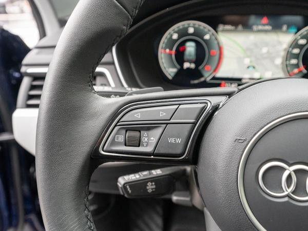 Audi A4 Avant 35TDI Stronic Navi LED StandHz PDC GRA // SOFORT VERFÜGBAR!!