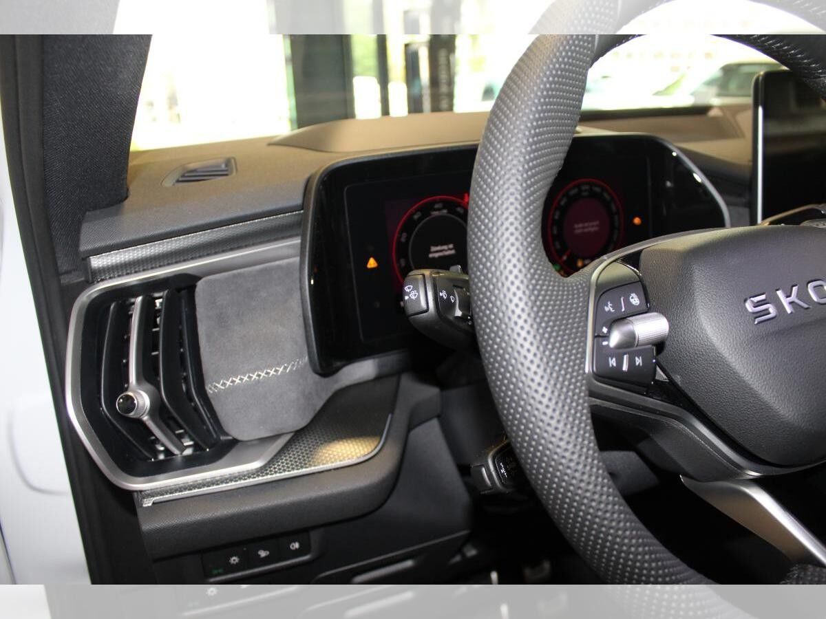 Skoda Kodiaq Sportline 2,0 TDI 142 kW 7-Gang-DSG 4x4 7 Sitzer