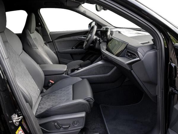 Audi Q5 Sportback e-hybrid quattro S line Luftfeder AHK  Head-up B&O