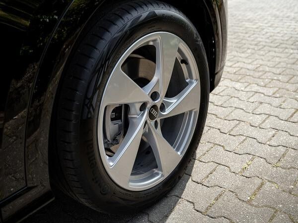 Audi Q5 Sportback e-hybrid quattro S line Luftfeder AHK  Head-up B&O