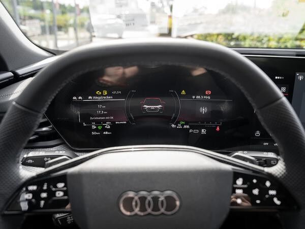 Audi Q5 Sportback e-hybrid quattro S line Luftfeder AHK  Head-up B&O