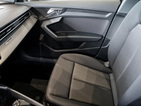 Audi A3 Sportback 35 TDI Navi Klima Soundsystem Carplay Winterräder