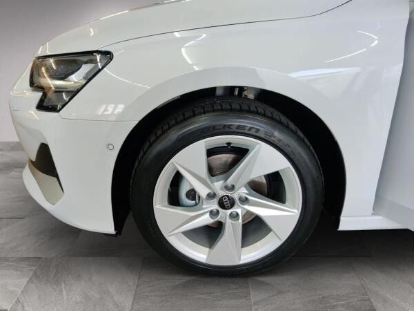 Audi A3 Sportback Advanced 30 TDI AHK/vC+/Nav+/01.30Garantie