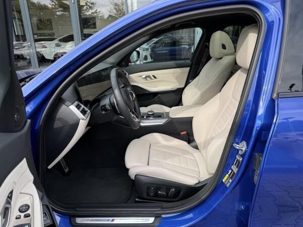 BMW 330 e xDrive Touring M Sport PRO Stop&Go Pano AHK