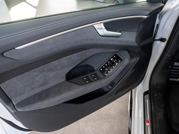 Audi A6 Avant TDI quattro edition one Tech plus S line UPE 84.500€