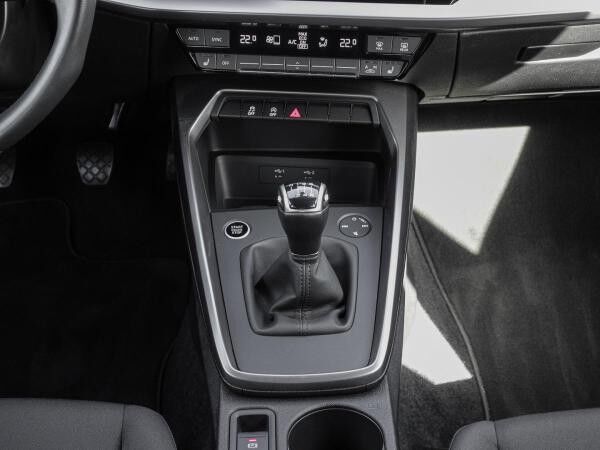 Audi A3 Sportback *INTERFACE*SHZ*KLIMAAUT.*TEMPOMAT*