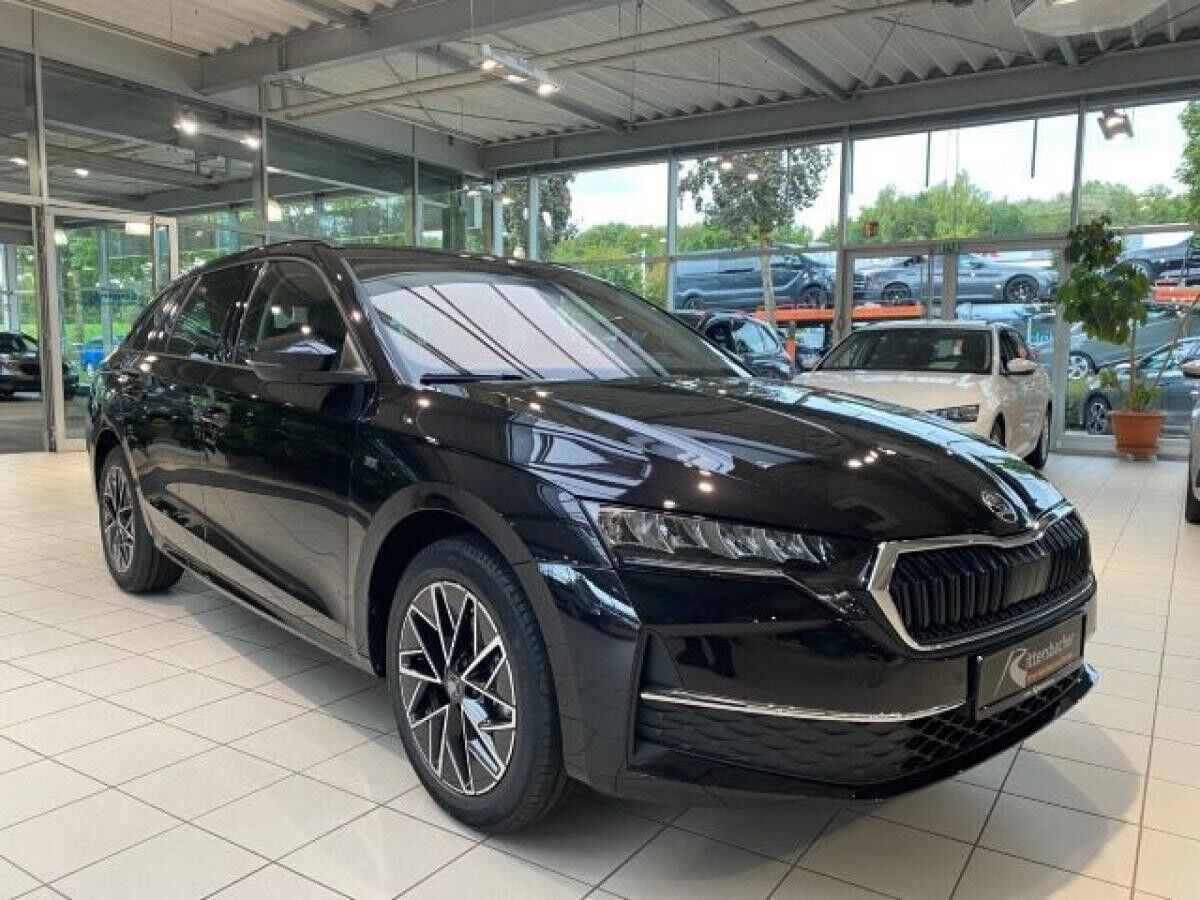 Skoda Octavia Combi Tour 1,5 TSI 6-Gang-Schaltgetriebe Sofort Verfügbar