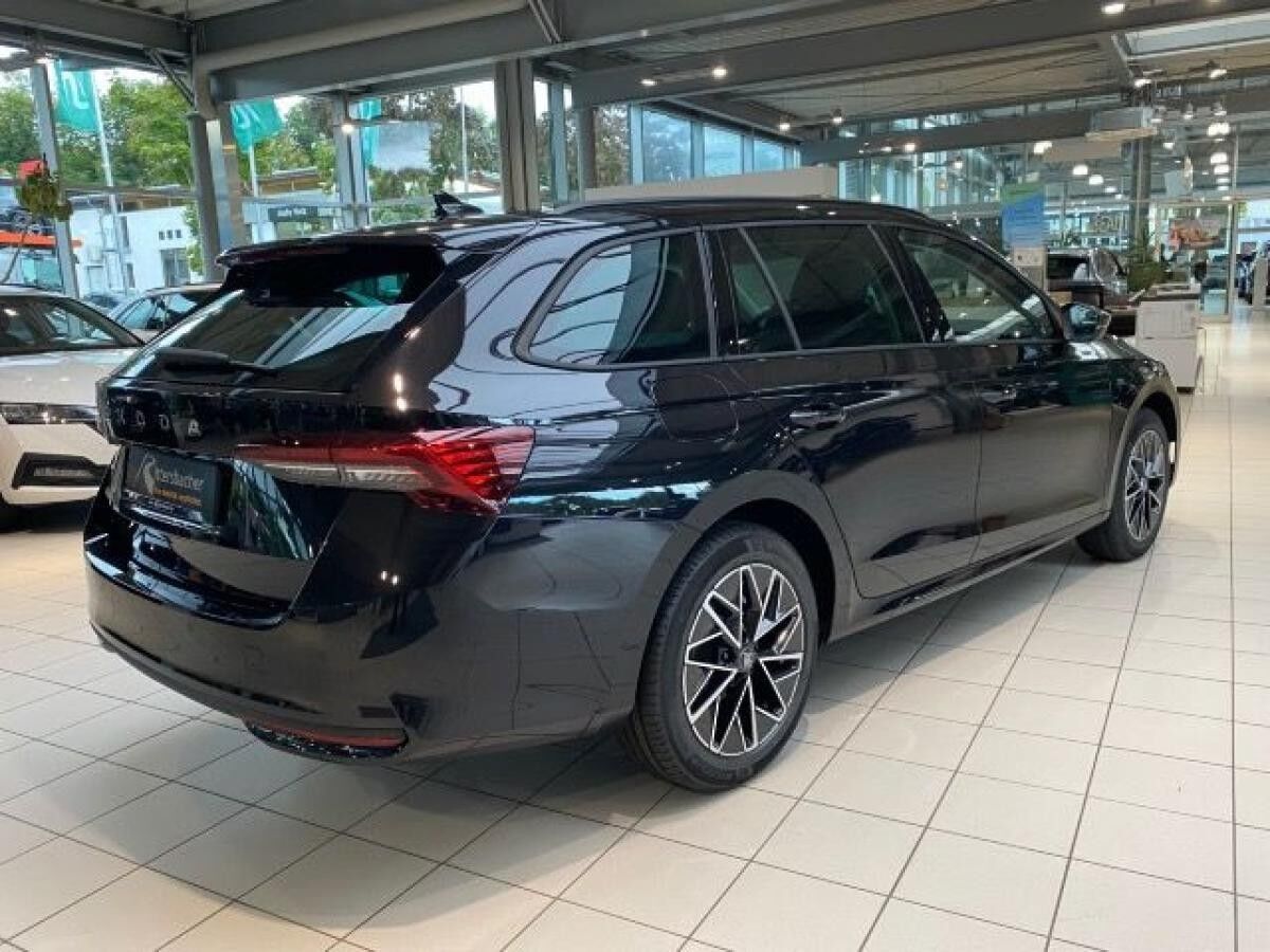 Skoda Octavia Combi Tour 1,5 TSI 6-Gang-Schaltgetriebe Sofort Verfügbar