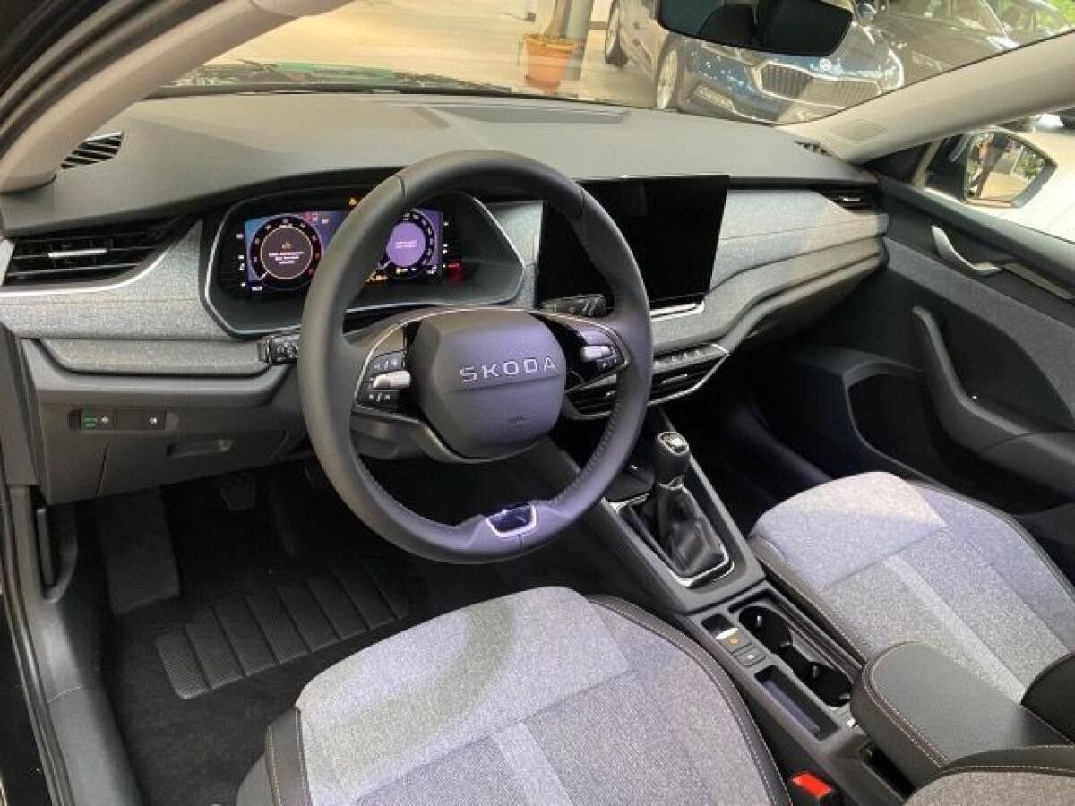 Skoda Octavia Combi Tour 1,5 TSI 6-Gang-Schaltgetriebe Sofort Verfügbar