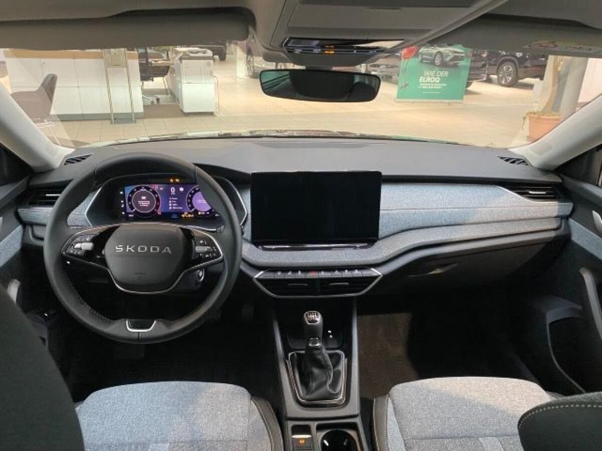 Skoda Octavia Combi Tour 1,5 TSI 6-Gang-Schaltgetriebe Sofort Verfügbar