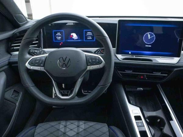 Volkswagen Passat 1.5 eHybrid R-Line*360°*AHK*ASG*VC*MATRIX*