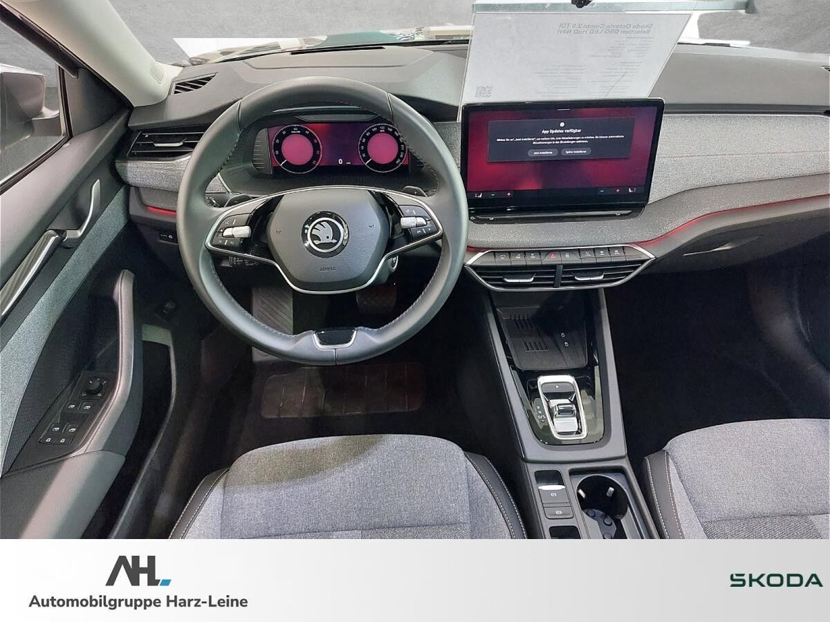 Skoda Octavia Combi 2.0 TDI Selection DSG LED HuD Navi 360° ACC