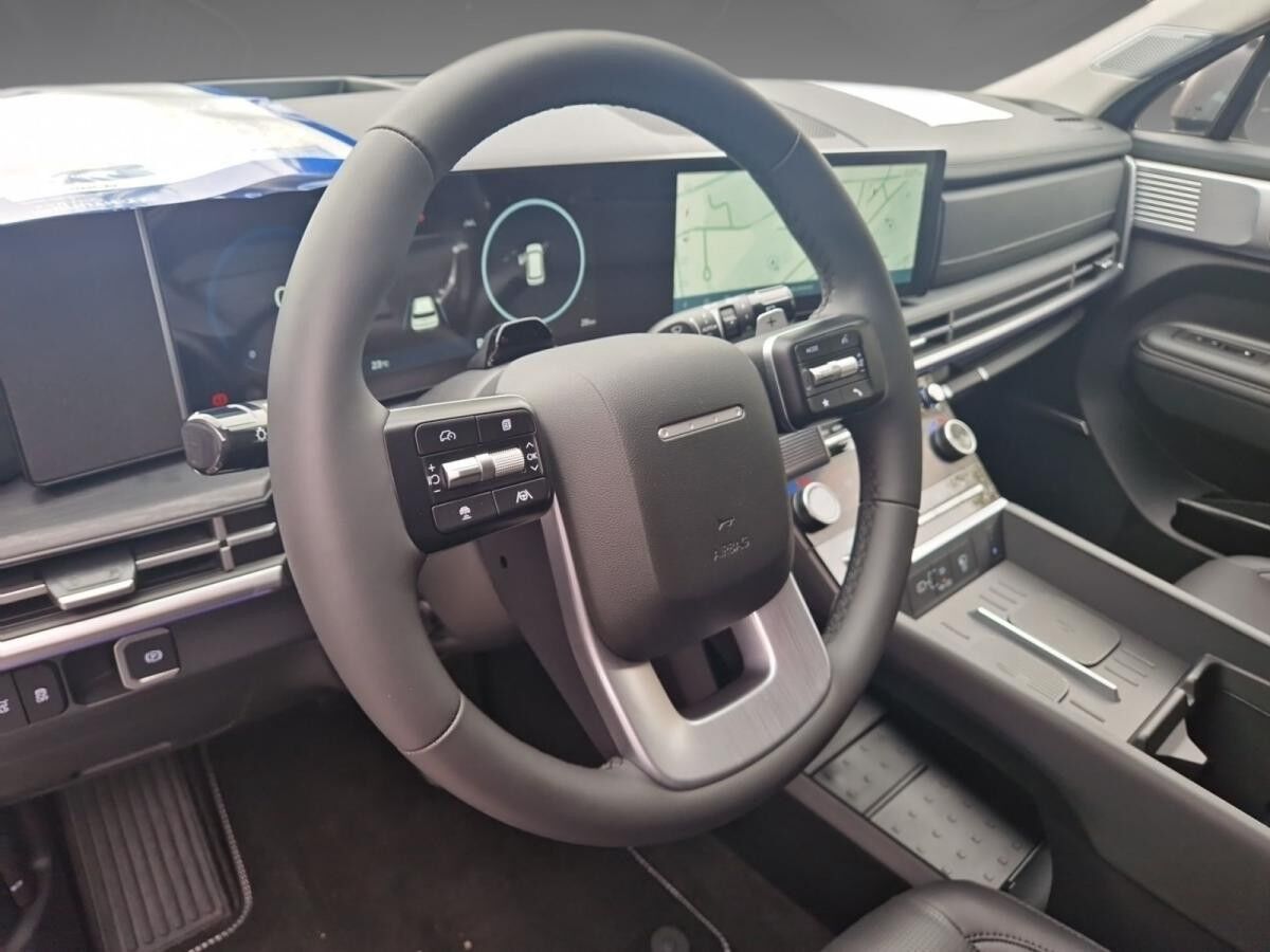 Hyundai SANTA FE 1.6 T-GDI HEV INTRO 4WD // LEDER // NAVI