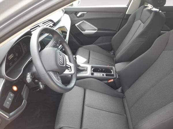 Audi Q3 35 TFSI advanced AHK SoundSys LED el.Heck
