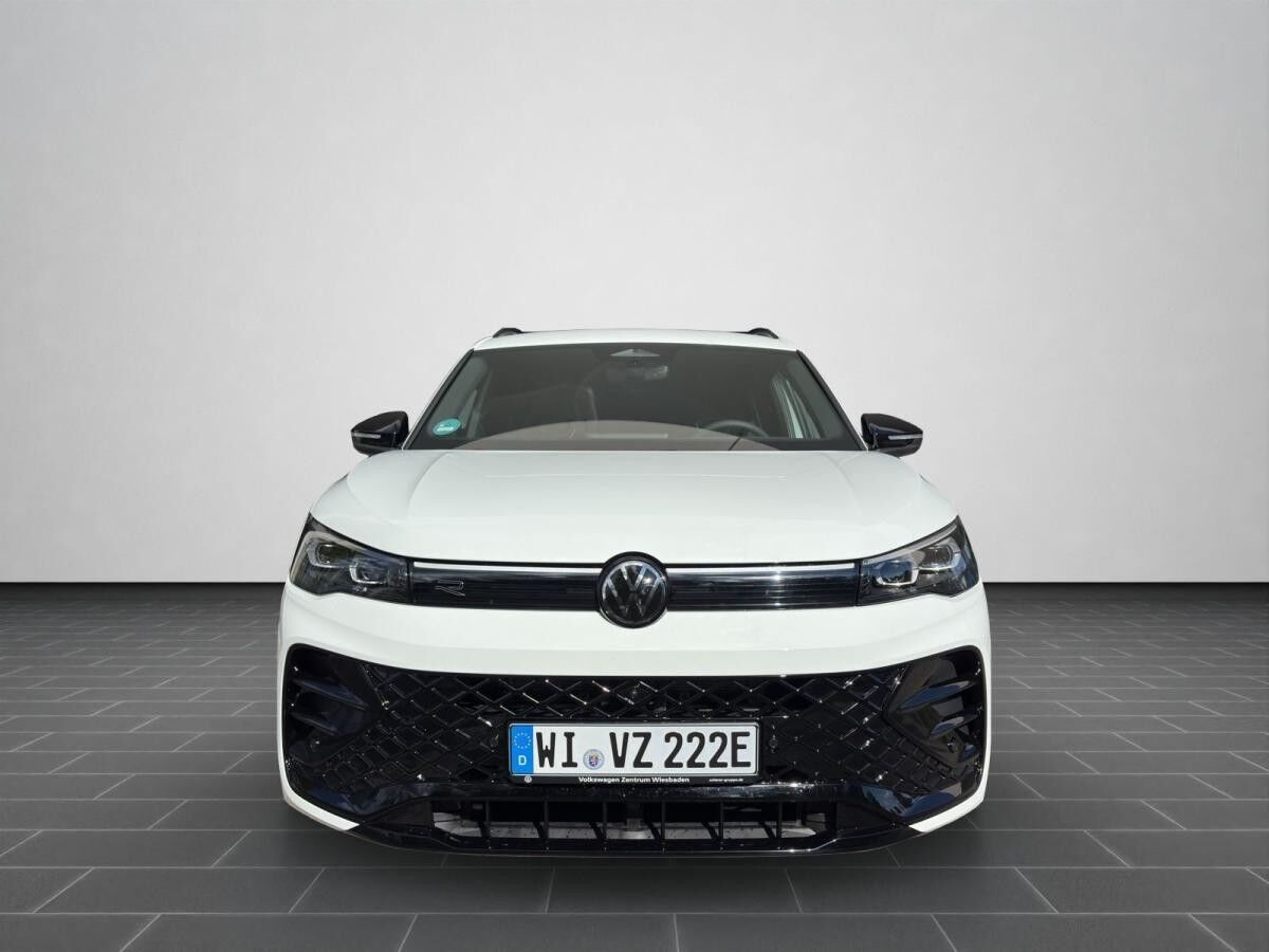 Volkswagen Tiguan R-Line 1.5 eHybrid DSG AHK HEADUP MATRIX