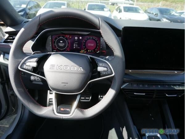 Skoda Octavia RS 2,0 TSI DSG - AHK,SHZ,NAVI,KAMERA