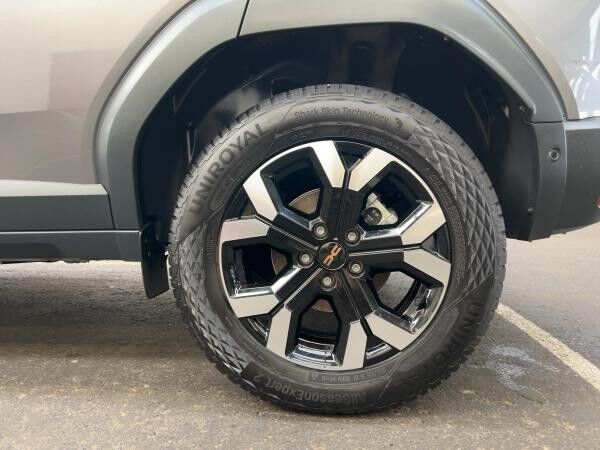 Dacia Duster III 1.6 E-TECH Hybr. 140 Extreme KAMERA