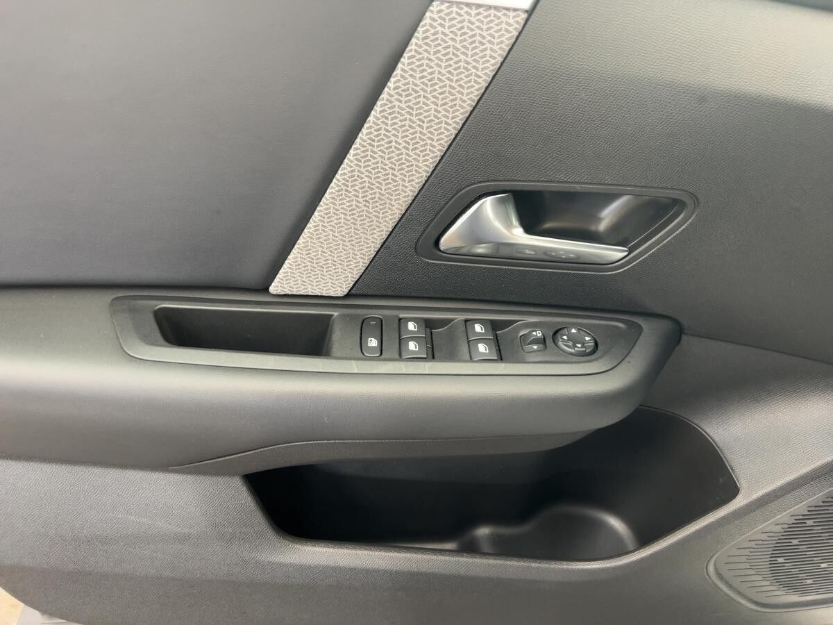 Citroën C4 SHINE NAVI KAMERA 360° KEYLESS-GO LED