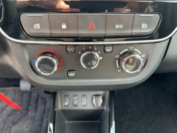 Dacia Spring Electric Essential 45 LED Klima
