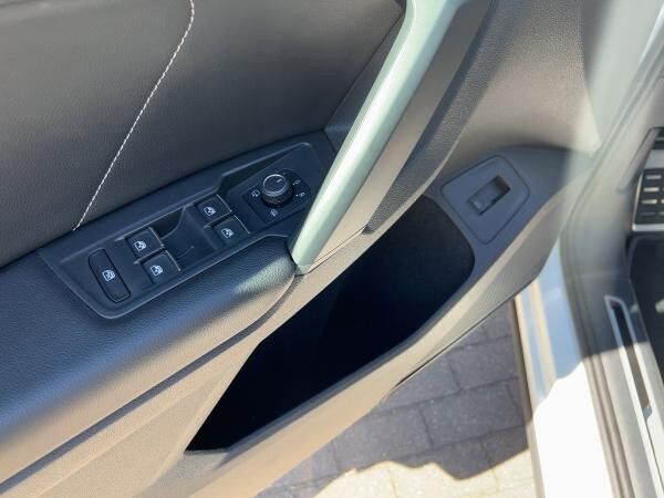 Volkswagen Tiguan 2.0 TSI R-Line 4Motion Pano Kamera SHZ Ma