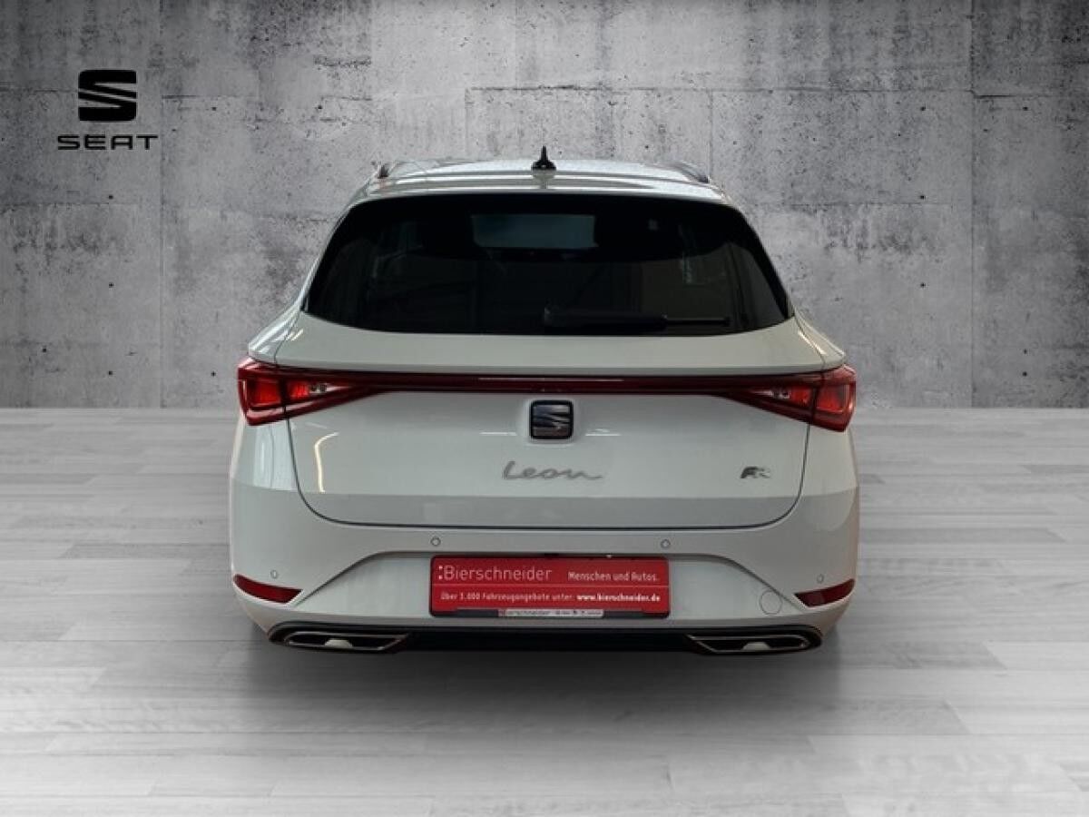 Seat Leon Sp. 1.5 eTSI DSG FR ab 235,- EUR mtl. AHK-Vorb. LED Navi FaPa XL Kamera Kessy WP