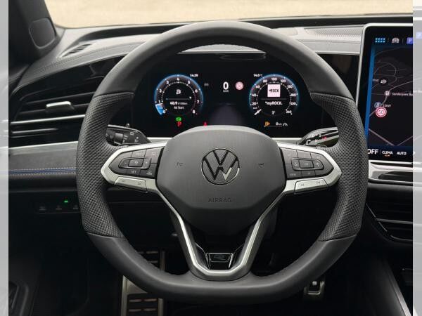 Volkswagen Passat Variant R-Line 2025 2.0 TDI 4MOTION 193 DSG (UVP 68.730€/KW35/25) BLACK/IQ/HEAD/AHK/PANO/ASSIST/UVM.