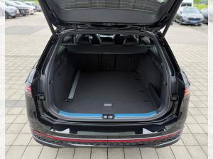 Volkswagen Passat Variant R-Line 2025 2.0 TDI 4MOTION 193 DSG (UVP 71.530€/SOFORT) BLACK/IQ/HEAD/AHK/PANO/ASSIST/UVM.