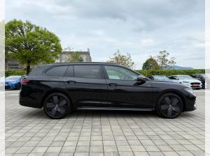 Volkswagen Passat Variant R-Line 2025 2.0 TDI 4MOTION 193 DSG (UVP 71.530€/SOFORT) BLACK/IQ/HEAD/AHK/PANO/ASSIST/UVM.