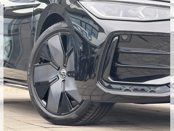 Volkswagen Passat Variant R-Line 2025 2.0 TDI 4MOTION 193 DSG (UVP 68.730€/KW35/25) BLACK/IQ/HEAD/AHK/PANO/ASSIST/UVM.