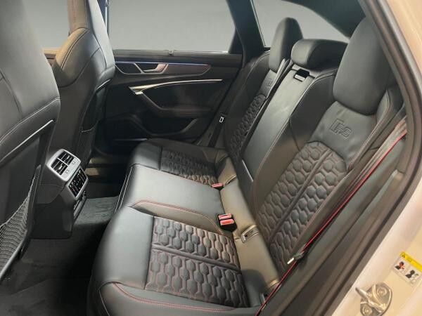 Audi RS6 Avant TFSI quattro 441(600)kW(PS) tiptro *VORFÜHRWAGEN*SOFORT*