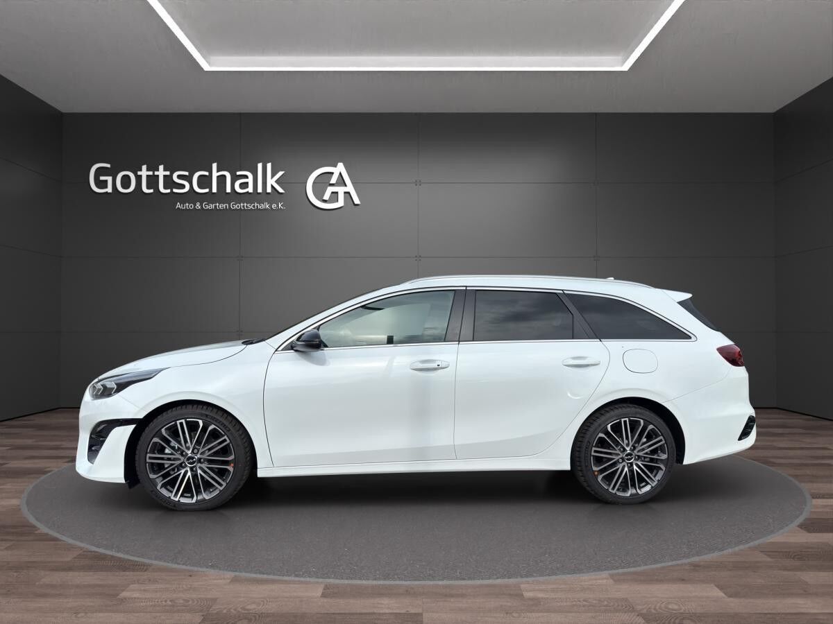 Kia Ceed 1.5 T-GDI DCT GT-line SW Kia Ceed 1.5 T-GDI DCT GT-line SW