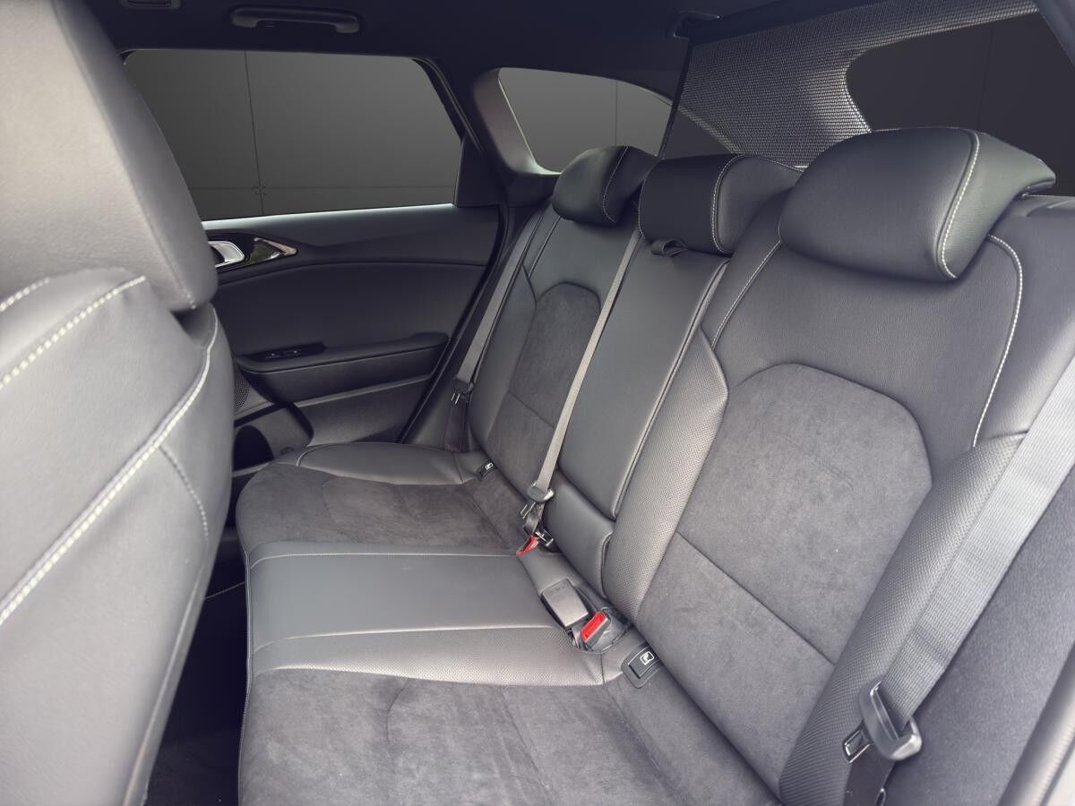 Kia Ceed 1.5 T-GDI DCT GT-line SW Kia Ceed 1.5 T-GDI DCT GT-line SW