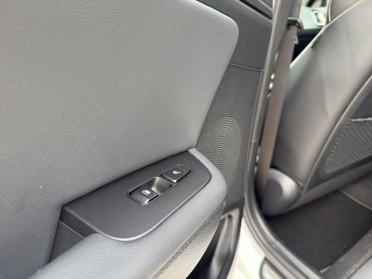 Kia Ceed 1.5 T-GDI DCT GT-line SW Kia Ceed 1.5 T-GDI DCT GT-line SW