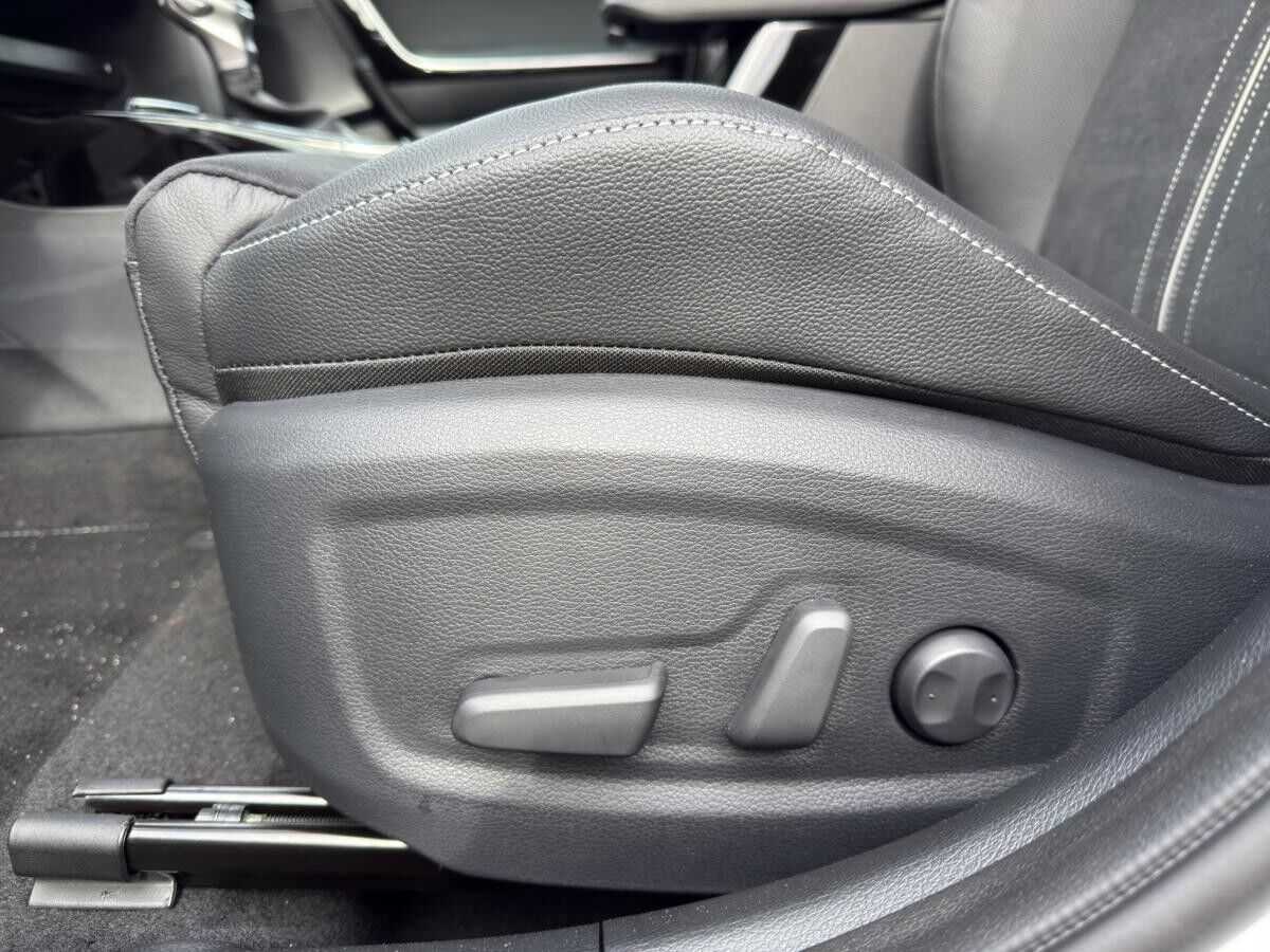 Kia Ceed 1.5 T-GDI DCT GT-line SW Kia Ceed 1.5 T-GDI DCT GT-line SW