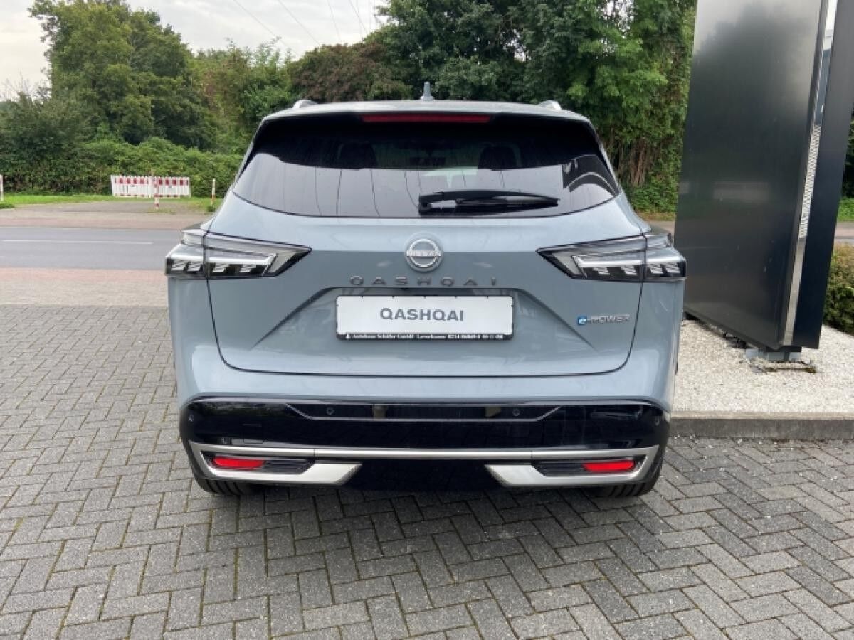 Nissan Qashqai TEKNA 1.5 VC-T e-POWER HUD Navi Leder Digitales Cockpit Memory Sitze 360 Kamera