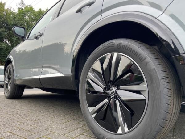 Nissan Qashqai TEKNA 1.5 VC-T e-POWER HUD Navi Leder Digitales Cockpit Memory Sitze 360 Kamera