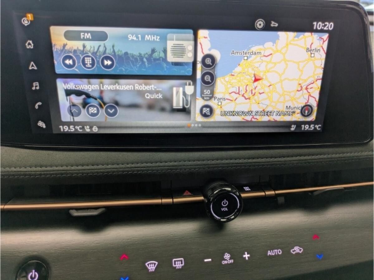 Nissan Ariya (MY24) EVOLVE 87kWh 242PS 20''-Alu HUD El. Panodach Navi Leder Digitales Cockpit